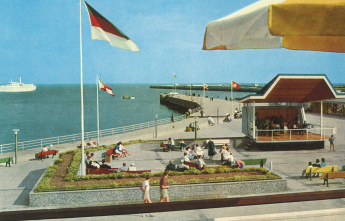 Carte postale des années 70 de l’île allemande Heligoland.