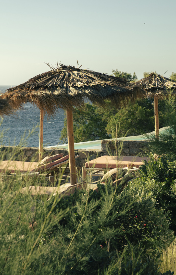 The Wild est un hôtel qui se vit avec la mer comme voisine directe.