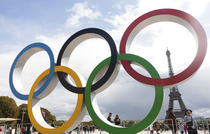 JO paris 2024 lieux ouverts au public anneaux olympiques