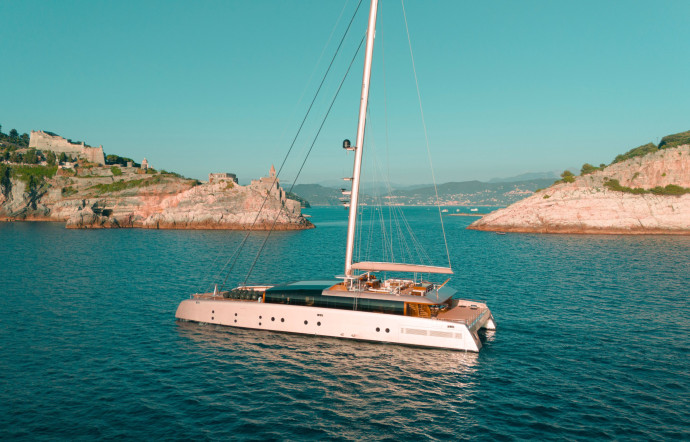 Le bateau-musée Art Explora est un projet philanthropique qui mêle altruisme et grand luxe et prouesses techniques, 2024 - TGL