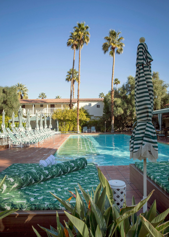 La piscine du « Colony Palms ».