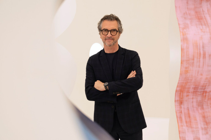 L’Hermès Cut, nouvelle création de Philippe Delhotal, signe sa vision de l’épure et d’un temps qu’il rêve fluide et poétique, 2024 - TGL
