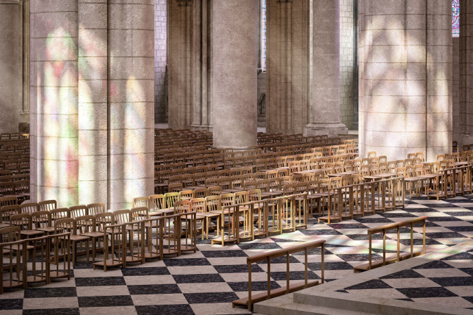 La cathédrale Notre-Dame de Paris rouvre le 8 décembre avec un mobilier flambant neuf commandé à des artistes et à des designers, 2024 - TGL