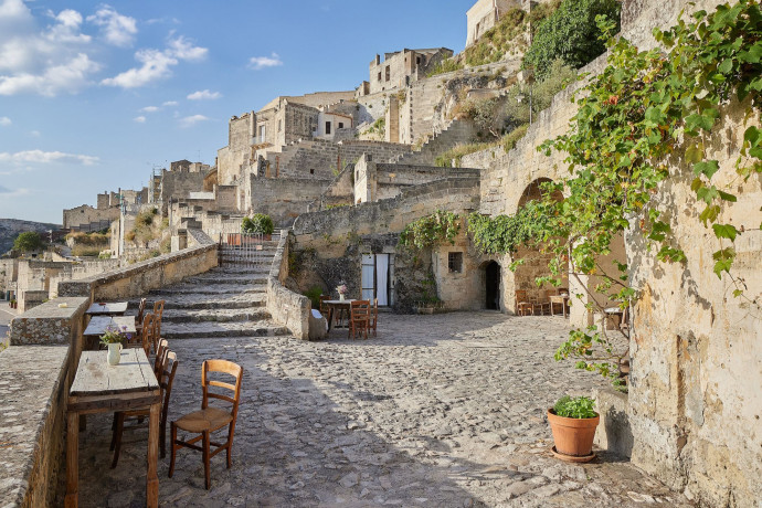 Les ruelles en pierre de Sextantio, en Italie.