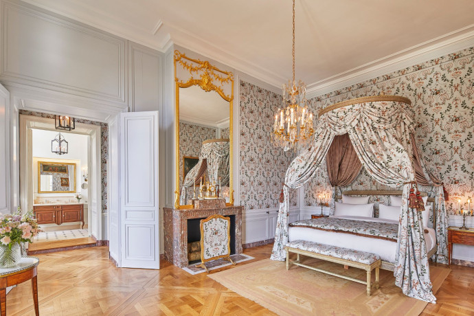 La chambre Madame de Fouquet, clin d’œil à la célèbre mondaine qui vécut au Grand Contrôle jusqu’en 1787.