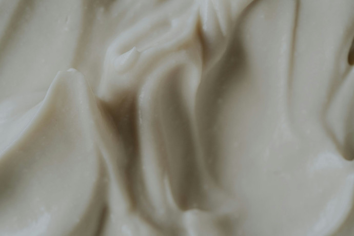 Rivale de l’acide hyaluronique, la glycérine s'impose comme un ingrédient essentiel des soins cosmétiques et produits d'hygiène quotidiens, 2025 - TGL