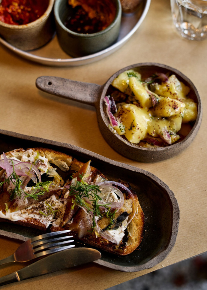 Quelques plats servis au Phoenix Kafeneio.