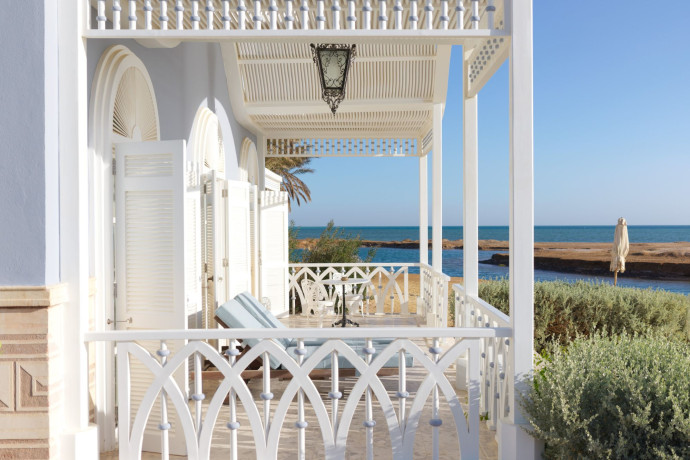 La Maison Bleue a son genre bien à elle, travail commun de l’architecte Olivier Sednaoui et de l’excentrique designer d’intérieur Amr Khalil.