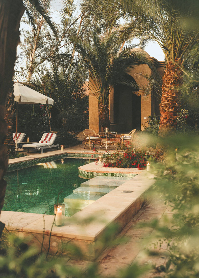 Non loin des trésors archéologiques de Louxor, l’hôtel Al Moudira offre un autre voyage dans le temps, tout en dômes, patios et arabesques.
