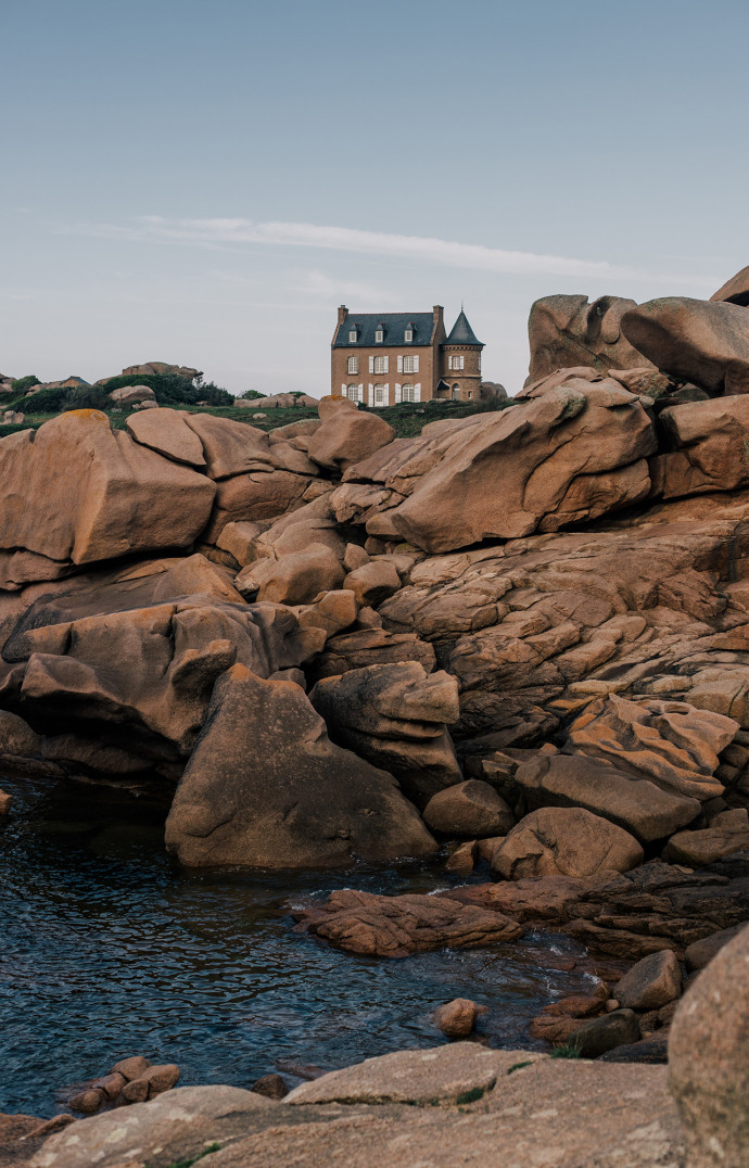 L’hôtel organise des pique-niques sur la Côte de Granit Rose.