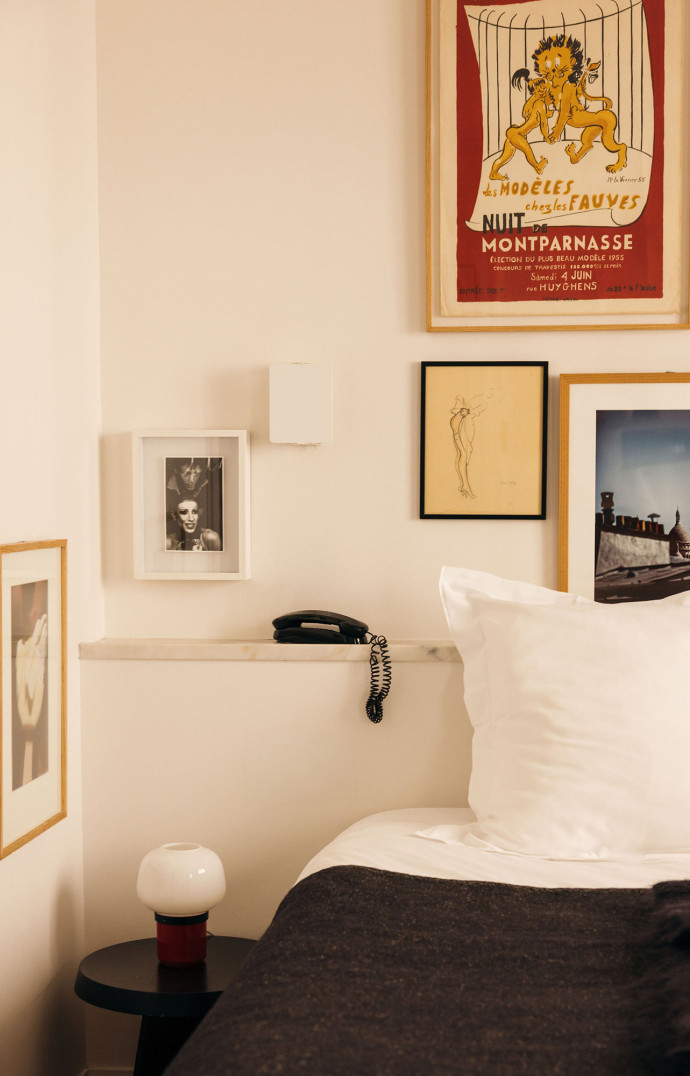 Les chambres sont décorées d’objets chinés par le studio Saint-Lazare.