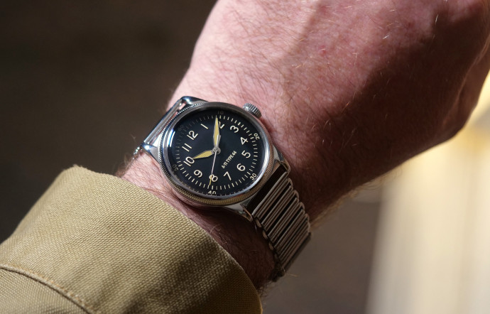 montre A-11 TYPE 44