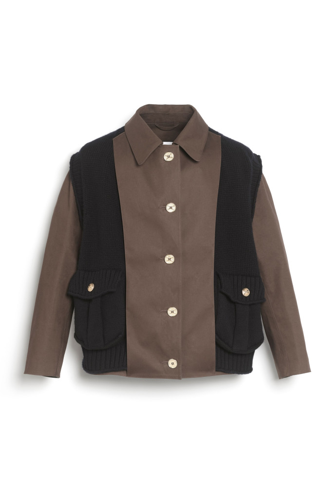 Veste Barrie x Mackintosh, tissu en coton « rubberized » et doublure extérieure en cachemire, Barrie. Prix sur demande.