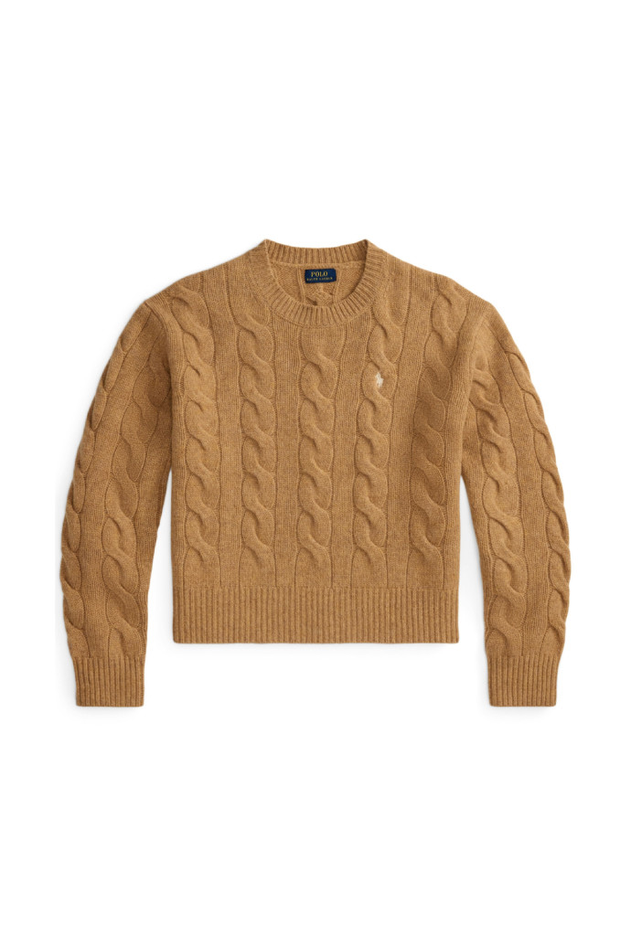 Le pull en cachemire torsadé iconique, Polo Ralph Lauren, 595 €.