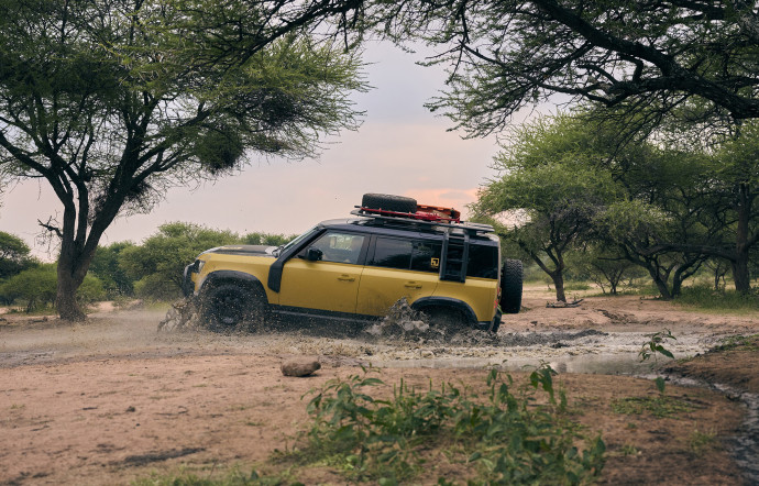 Defender sur l’épreuve du Trophy.