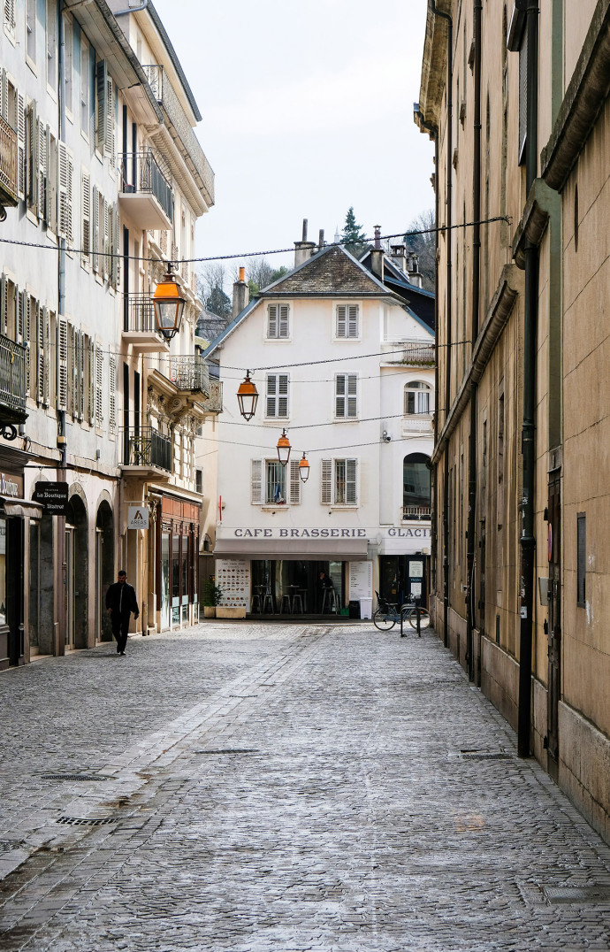 Dans les rues de Chambéry.