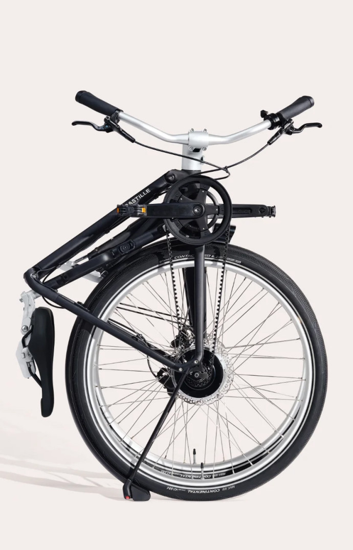 Le Bastille E. 3 190 euros. Bastille.