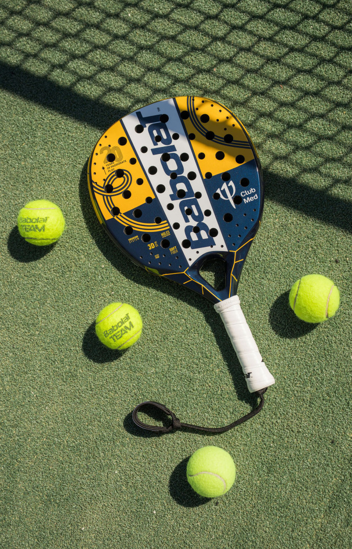 Raquette de Padel Club Med & Babolat. 179 euros. Club Med.