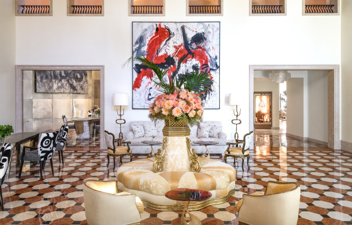 Réouverture le 25 avril 2026.