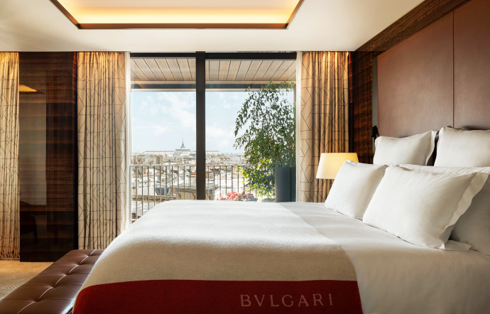 bvlgari hotel paris piscine spa