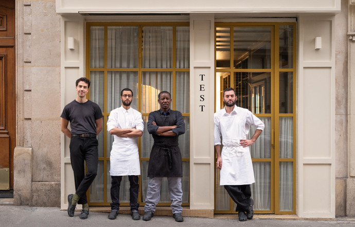Félix Ribeiro, directeur de salle, à gauche ; Jérémy Ellie Marratche, à droite.