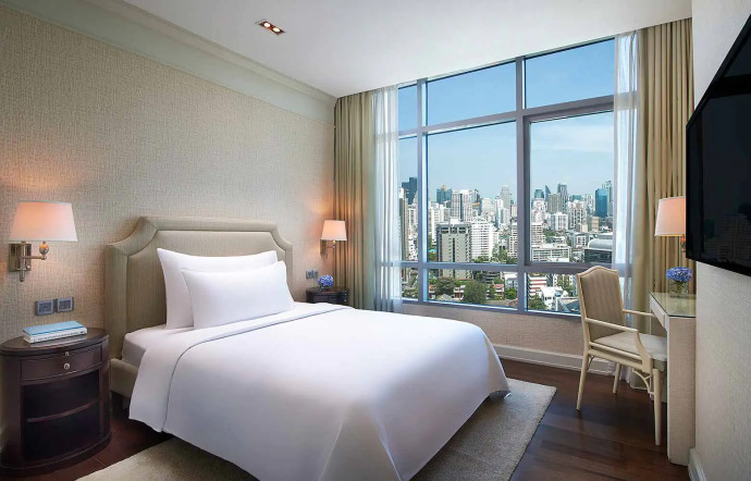 Bangkok s&rsquo;ouvre sous les fenêtres de cet hôtel aux accents français.