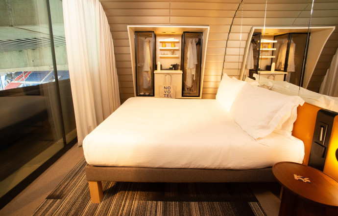 Un lit confort Sofitel offre une nuit des plus confortables dans ce cocon unique au monde.