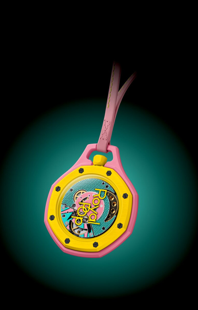 Les montres sont tantôt bicolores, tantôt tutti frutti.