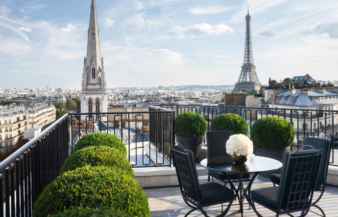 Four Seasons Hotel George V paris palace de luxe