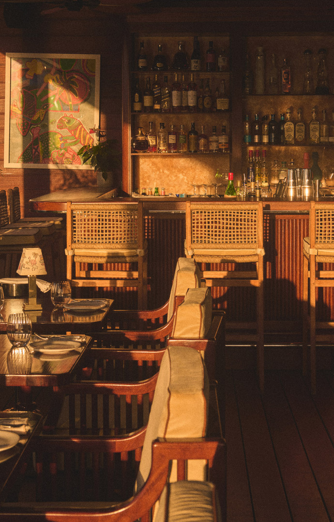 Chez Pablo, l&rsquo;étage du restaurant est semi ouvert alors que le niveau inférieur invite à la fête, un peu plus tard dans la nuit…