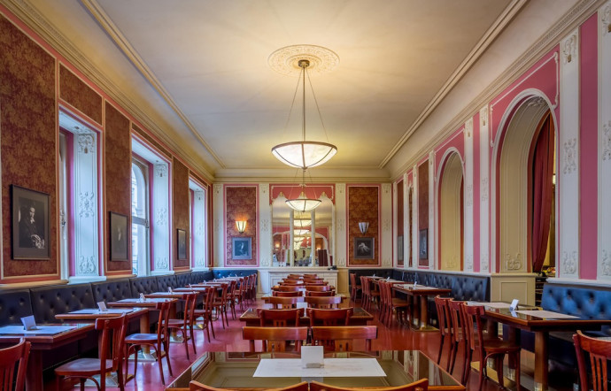 derniers grands cafés historiques en europe
