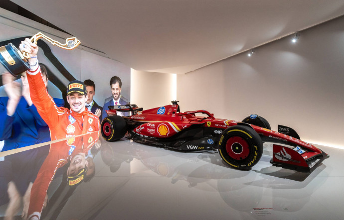 Charles Leclerc et sa Ferrari victorieuse du Grand Prix de Monaco 2024.