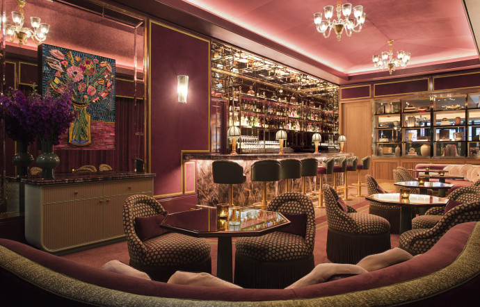Le Titsou bar, sexy !