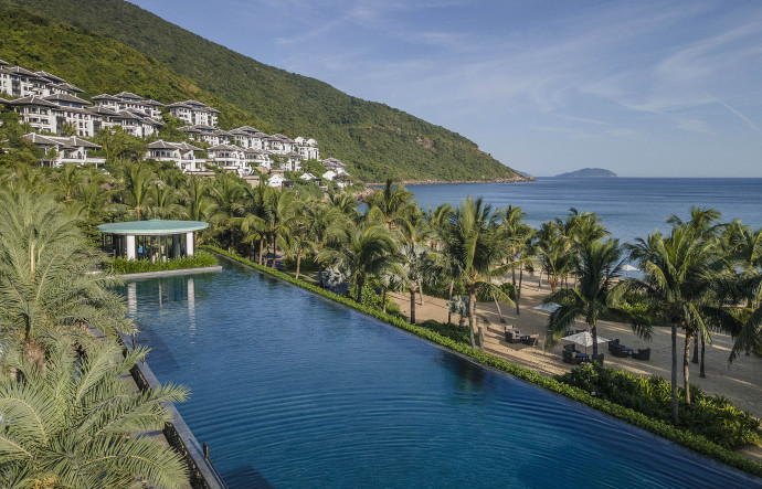 intercontinental danang resort de luxe au vietnam par bill bensley ressemble à White lotus