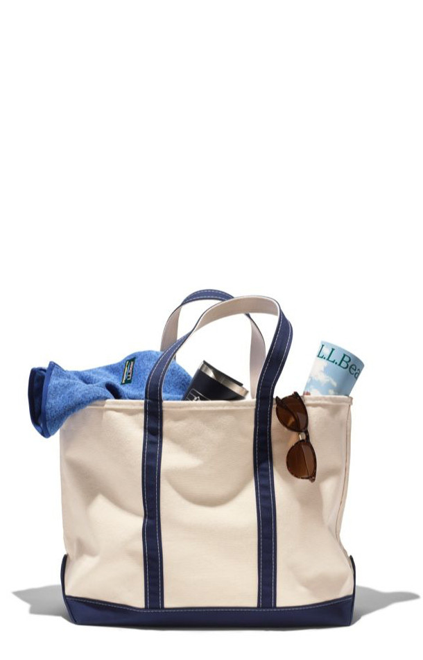 Le Boat & Tote se présente en différentes couleurs et tailles.