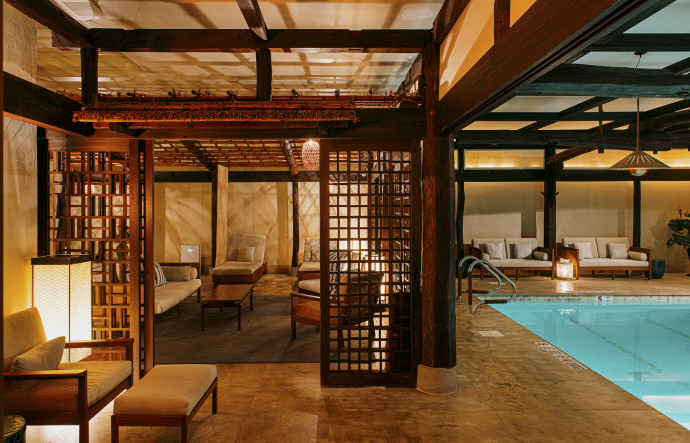 La piscine du Greenwhich Hotel invite le Japon à New York.