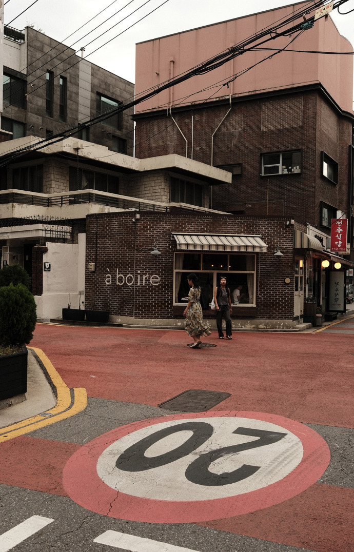 A Hongdae, la flânerie est bienvenue.
