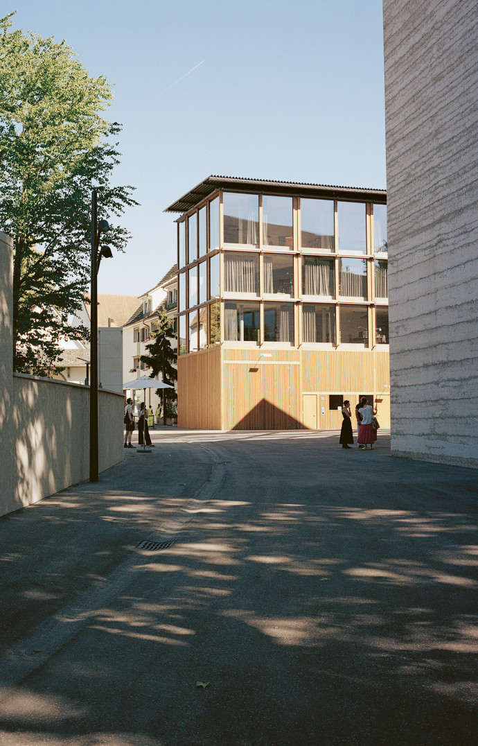 L&rsquo;ensemble élargi de la Fondation Beyeler, l&rsquo;Erlen Torhaus, conçu par l&rsquo;Atelier Peter Zumthor.