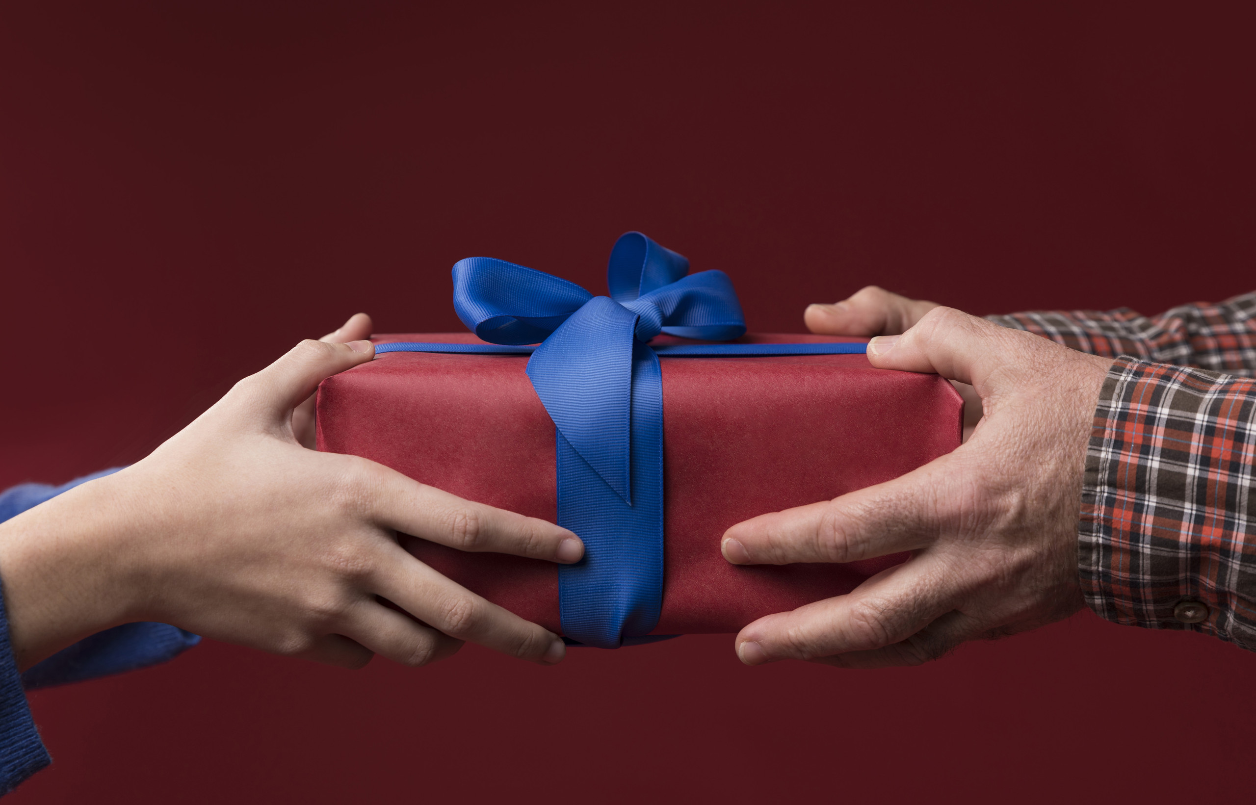 35 cadeaux de luxe pour homme pour un Noël élégant