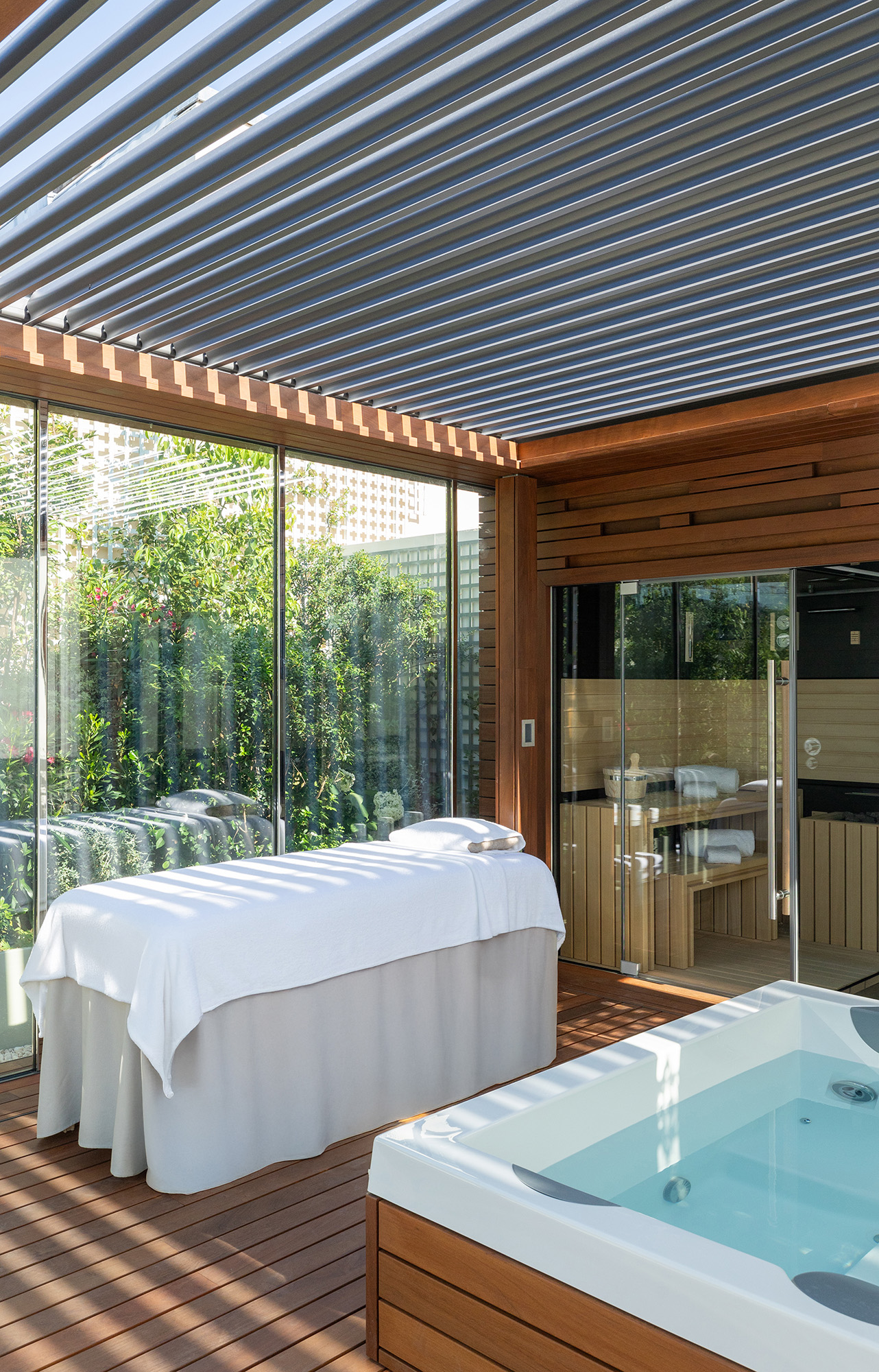 thegoodlife_suite-eden-bien-etre-franck-bohbot-_rvnde